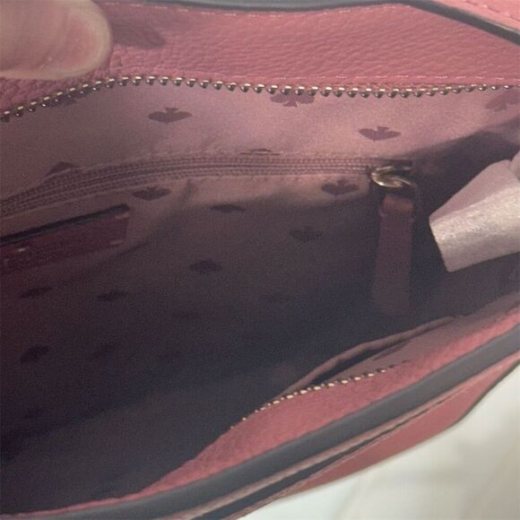 Kate Spade Crossbody Bag NWOT Pink Pebbled Leather Adjustable Strap Zip Pocket - Picture 9 of 9